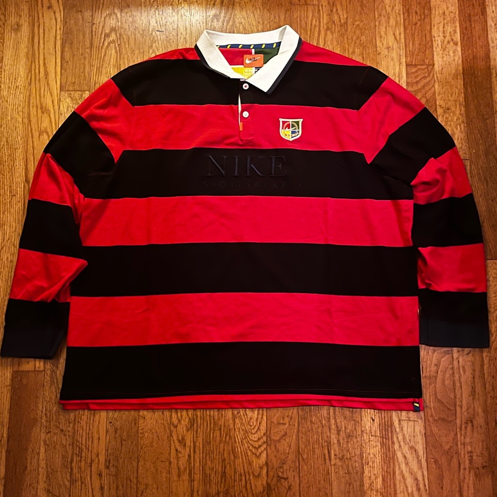 Nike Black and Red Rugby Shirt with White Collar